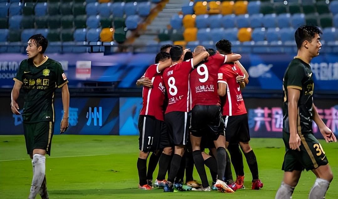 成都蓉城后腰新外援仅用一场比赛,就直接征服球迷,值得期待